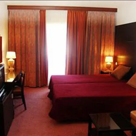 Otel Canadiano Urban Nature 3*