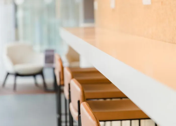 Canadiano Urban Nature מלון 3*