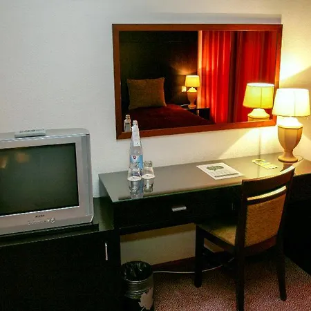 Canadiano Urban Nature Hotel 3*