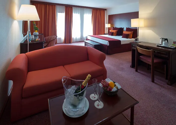 Canadiano Urban Nature Hotel 3*